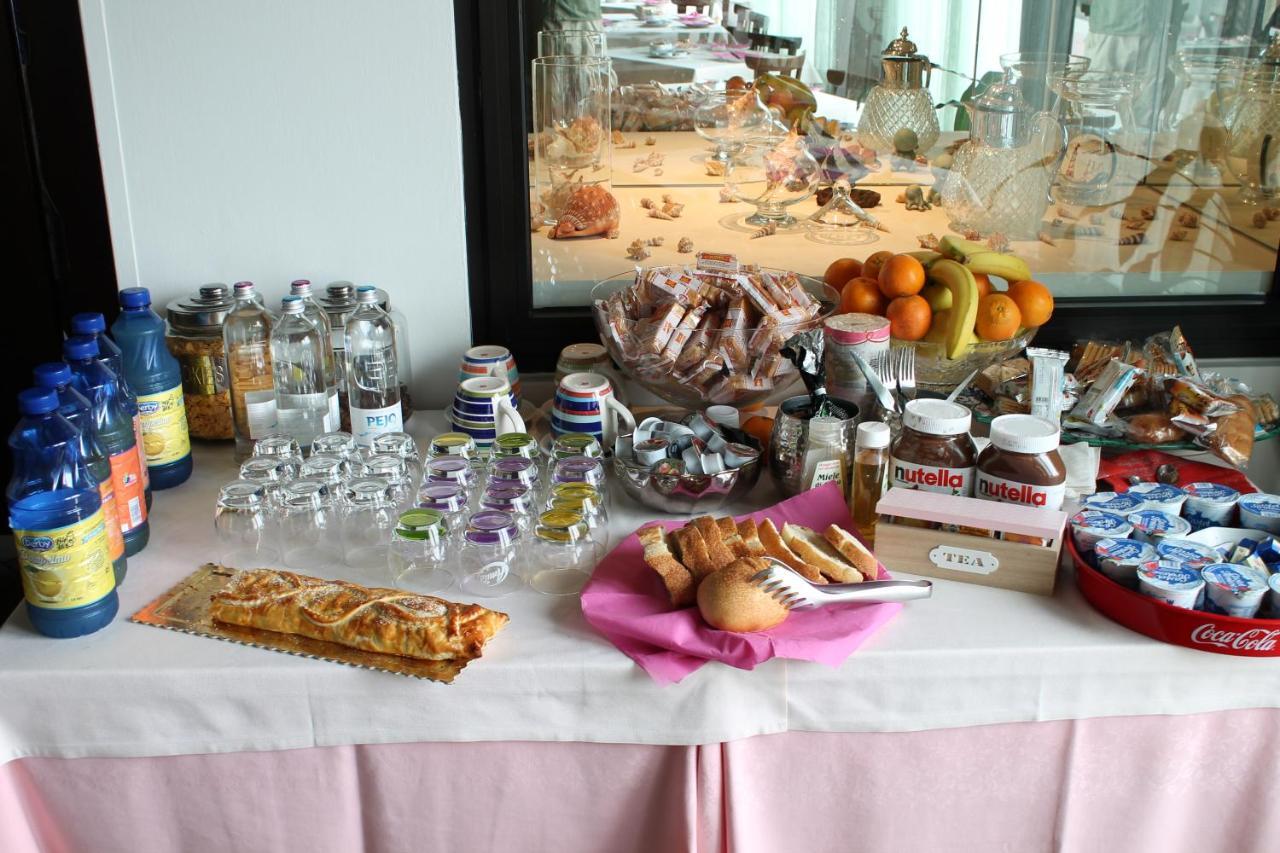 Hotel O'Scugnizzo 2 Belluno Bagian luar foto